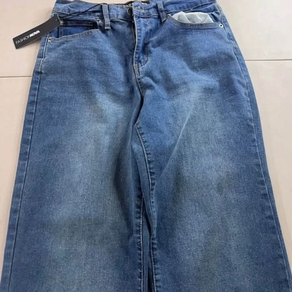 Fashion Nova Wide Leg Denim Jeans